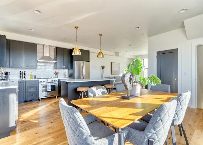 Stay Portland Collection - The Perfect Portland Escape